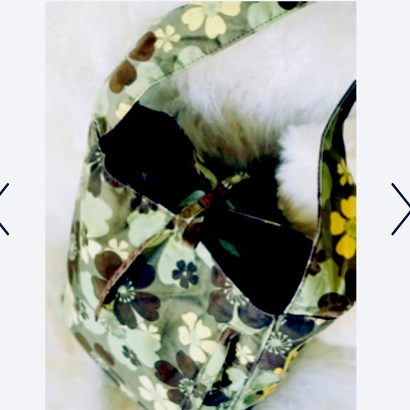 Corona Hand/Shoulder Bag - Picture 2 of 13